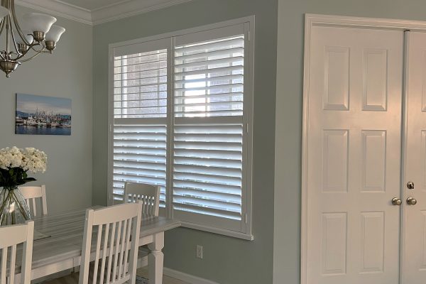 67f6bc456c55762b08423089_HIDDEN-TILT---POLY---FLAT-Z---MODERN-SILL-CAP--DIVIDER-RAIL